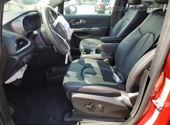 2C4RC1BG7TR212709 2026 CHRYSLER PACIFICA Red Vista interior delantera