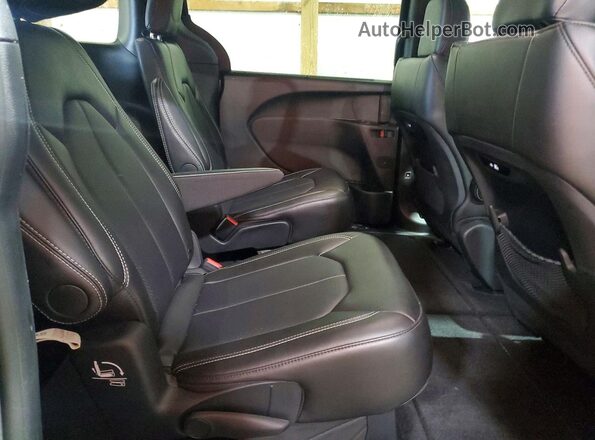 2C4RC1BG7VR576857 2027 CHRYSLER PACIFICA Черный 