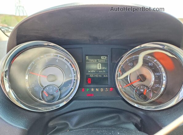 2C4RC1BG8GR138710 2016 CHRYSLER TOWN White Вид щитка приладів