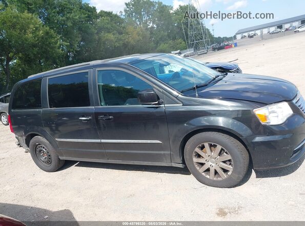 2C4RC1BG8GR148752 2016 CHRYSLER TOWN & COUNTRY Black Rear interior view