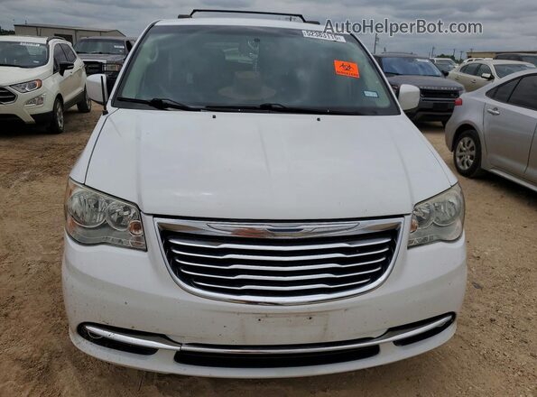2C4RC1BG8GR231680 2016 CHRYSLER TOWN White Front view