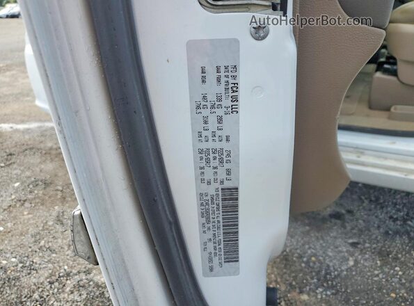 2C4RC1BG8GR286954 2016 CHRYSLER TOWN White Widok naklejki z numerem VIN