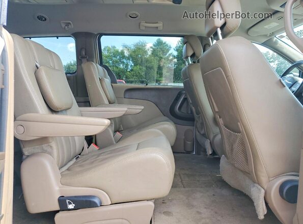 2C4RC1BG8GR286954 2016 CHRYSLER TOWN White Widok wnętrza z tyłu