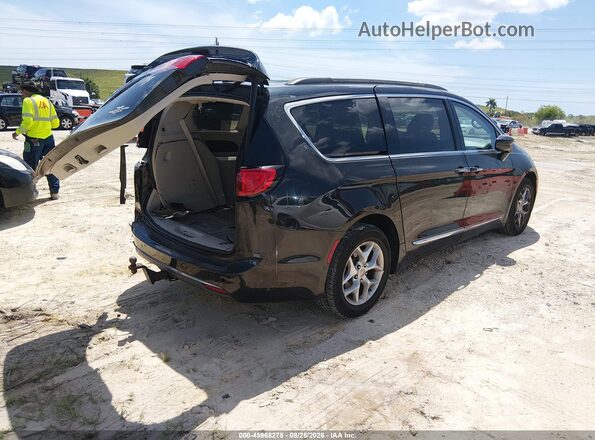 2C4RC1BG8HR553009 2017 CHRYSLER PACIFICA Черный Задняя правая четверть