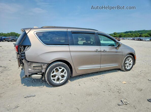 2C4RC1BG8HR608106 2017 CHRYSLER PACIFICA Tan Trasero derecho