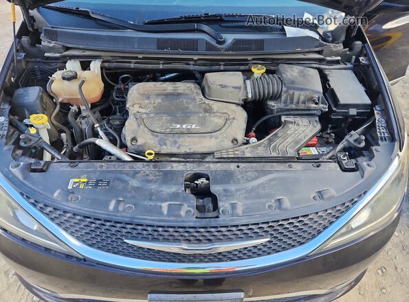 2C4RC1BG8HR734028 2017 CHRYSLER PACIFICA Black Engine compartment view