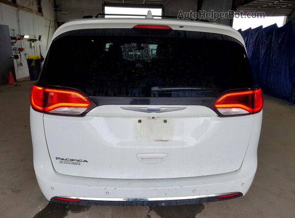 2C4RC1BG8KR539733 2019 CHRYSLER PACIFICA Белый Вид сзади