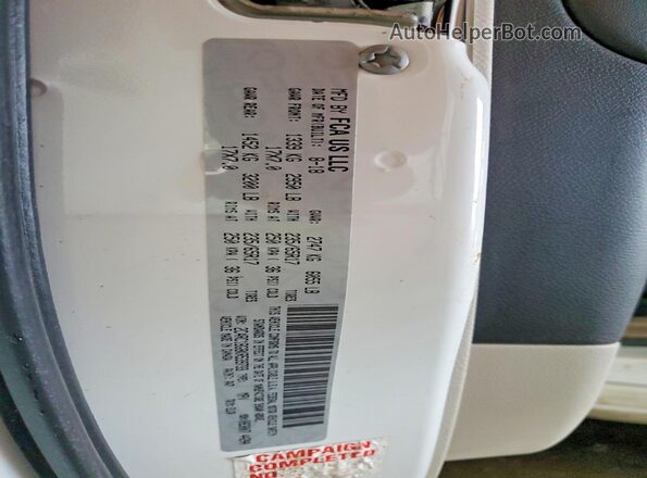 2C4RC1BG8KR539733 2019 CHRYSLER PACIFICA Белый Вид подкапотного пространства