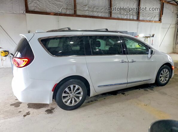 2C4RC1BG8KR539733 2019 CHRYSLER PACIFICA Белый Задняя правая четверть