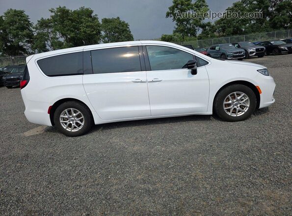 2C4RC1BG8SR512113 2025 CHRYSLER PACIFICA White Widok wnętrza 360 stopni