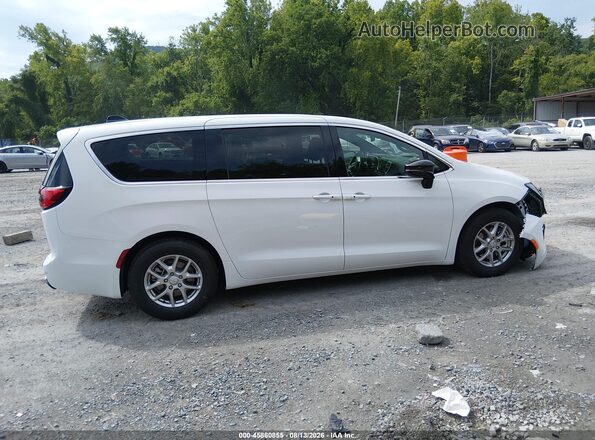2C4RC1BG8VR587561 2027 CHRYSLER PACIFICA White Widok wnętrza z tyłu