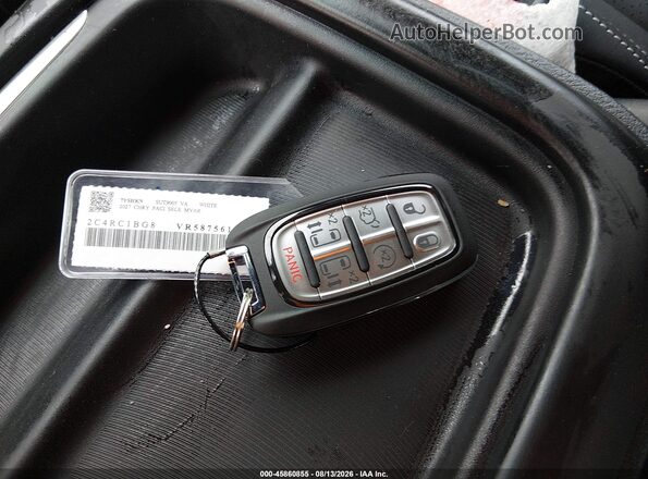 2C4RC1BG8VR587561 2027 CHRYSLER PACIFICA White Widok deski rozdzielczej
