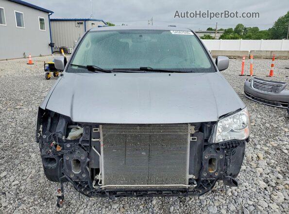 2C4RC1BG9GR111113 2016 CHRYSLER TOWN Серебряный Вид спереди