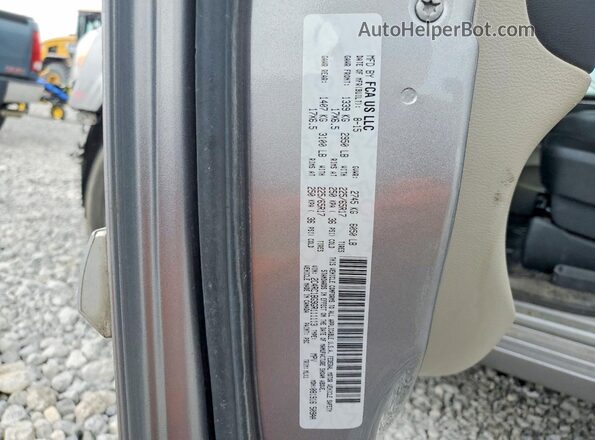 2C4RC1BG9GR111113 2016 CHRYSLER TOWN Серебряный Панорамный вид салона 360°