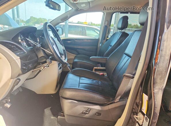 2C4RC1BG9GR133113 2016 CHRYSLER TOWN Black Widok wnętrza z przodu