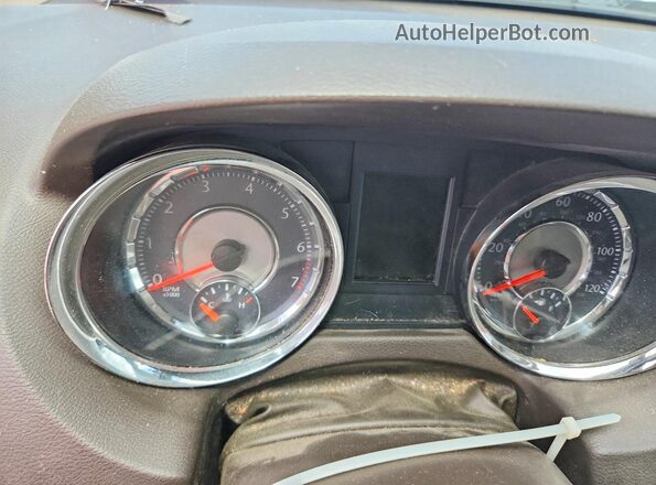 2C4RC1BG9GR238024 2016 CHRYSLER TOWN Черный Вид щитка приборов