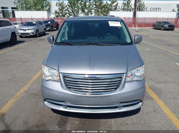 2C4RC1BG9GR296845 2016 CHRYSLER TOWN & COUNTRY Silver Вид щитка приладів