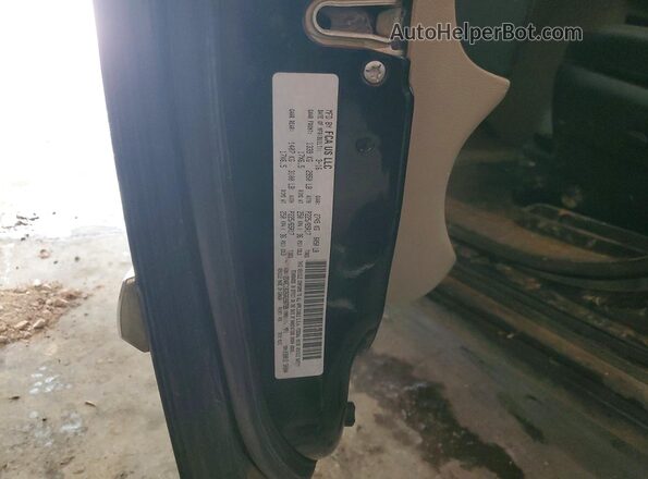 2C4RC1BG9GR298739 2016 CHRYSLER TOWN Charcoal VIN կոդի պիտակի տեսք