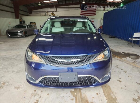 2C4RC1BG9HR730392 2017 CHRYSLER PACIFICA Синий Вид спереди