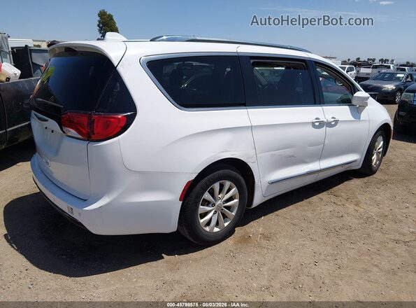 2C4RC1BG9KR548263 2019 CHRYSLER PACIFICA White Trasero derecho