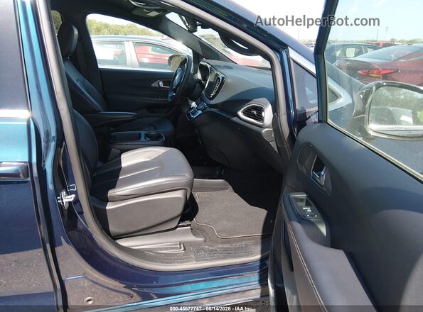 2C4RC1BG9SR526392 2025 CHRYSLER PACIFICA Blue Vista interior delantera
