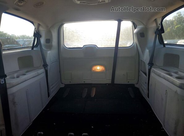 2C4RC1BGXGR112979 2016 CHRYSLER TOWN Белый Вид задних сидений