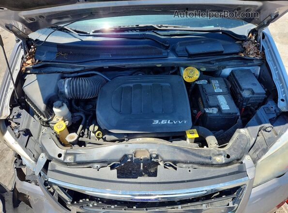 2C4RC1BGXGR212774 2016 CHRYSLER TOWN Серебряный Вид подкапотного пространства