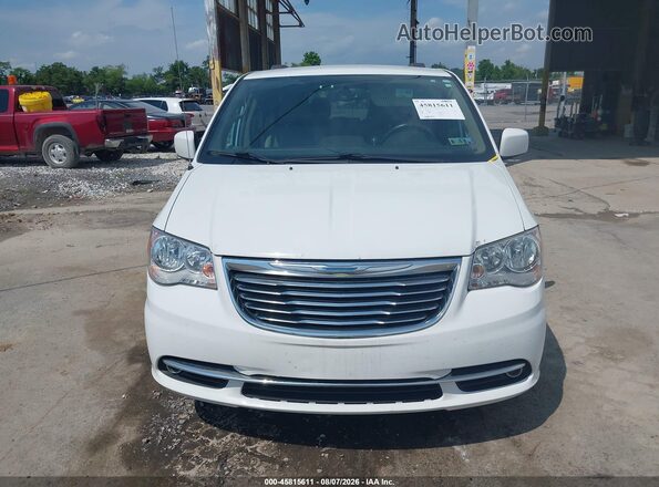 2C4RC1BGXGR229834 2016 CHRYSLER TOWN & COUNTRY White Widok z przodu