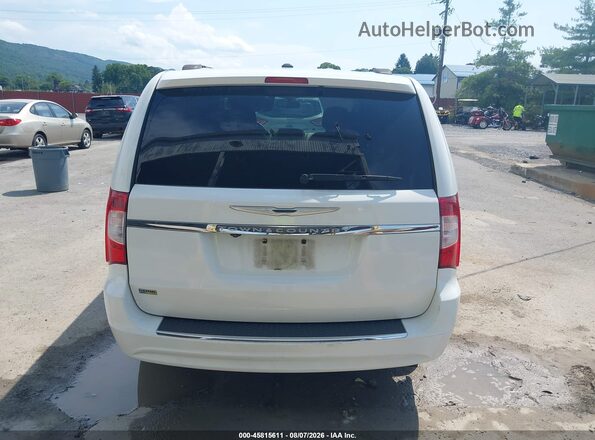 2C4RC1BGXGR229834 2016 CHRYSLER TOWN & COUNTRY White 