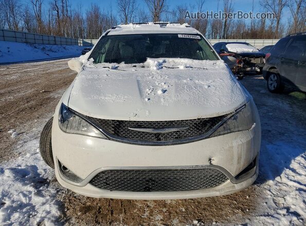 2C4RC1BGXHR587386 2017 CHRYSLER PACIFICA White წინა ხედი