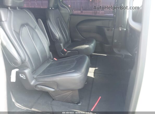 2C4RC1BGXKR705430 2019 CHRYSLER PACIFICA Белый Вид наклейки с VIN-кодом