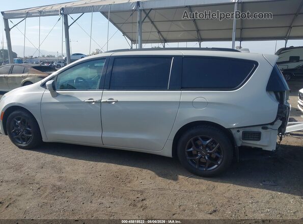 2C4RC1BGXKR705430 2019 CHRYSLER PACIFICA Белый 