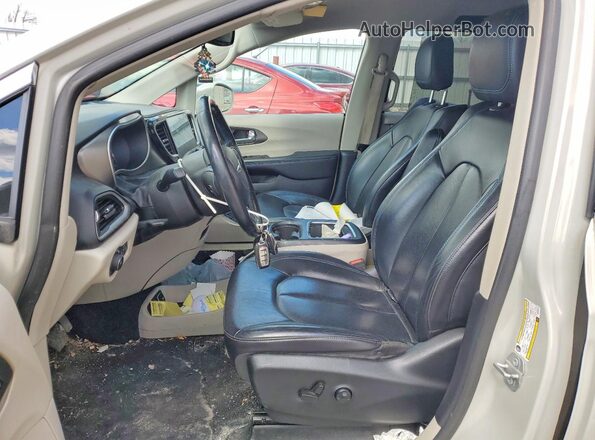 2C4RC1BGXMR588516 2021 CHRYSLER PACIFICA White წინა სალონის ხედი
