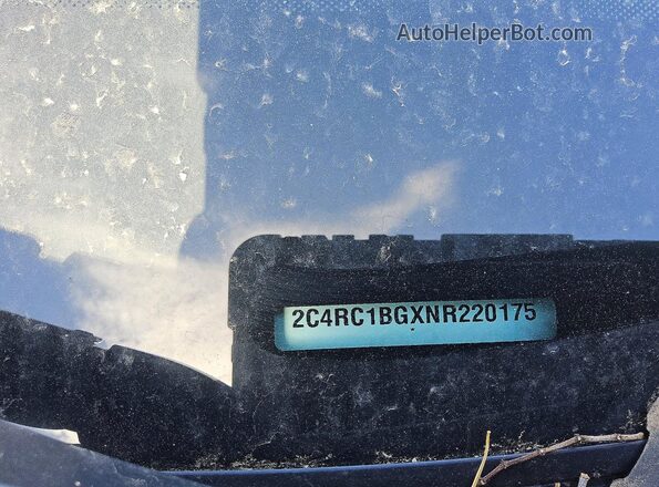 2C4RC1BGXNR220175 2022 CHRYSLER PACIFICA Gray VIN sticker view