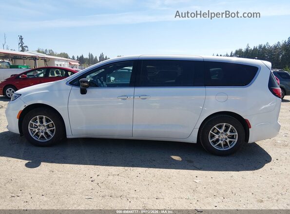 2C4RC1BGXSR552192 2025 CHRYSLER PACIFICA White 360 interior view