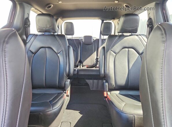 2C4RC1BGXSR614318 2025 CHRYSLER PACIFICA Black Rear seats view
