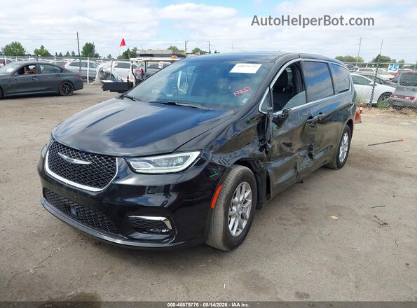 2C4RC1BGXTR239984 2026 CHRYSLER PACIFICA Black Front view