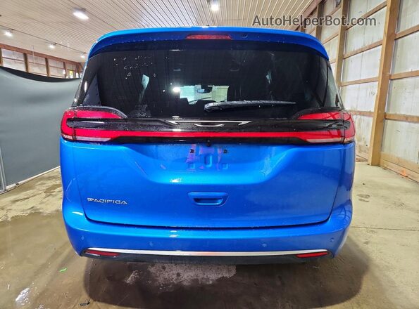 2C4RC1BGXVR586881 2027 CHRYSLER PACIFICA Blue Widok z tyłu