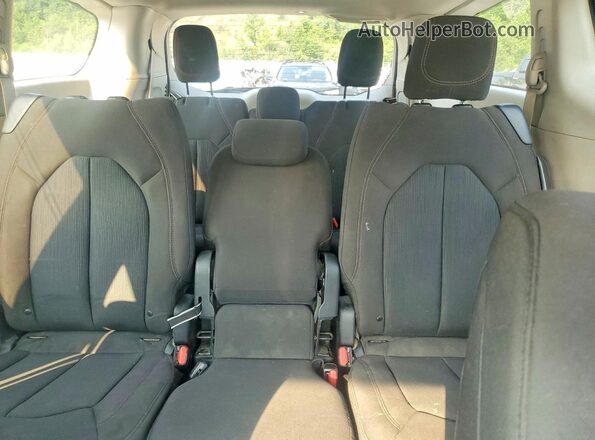 2C4RC1CG0HR522660 2017 CHRYSLER PACIFICA Серый Вид задних сидений