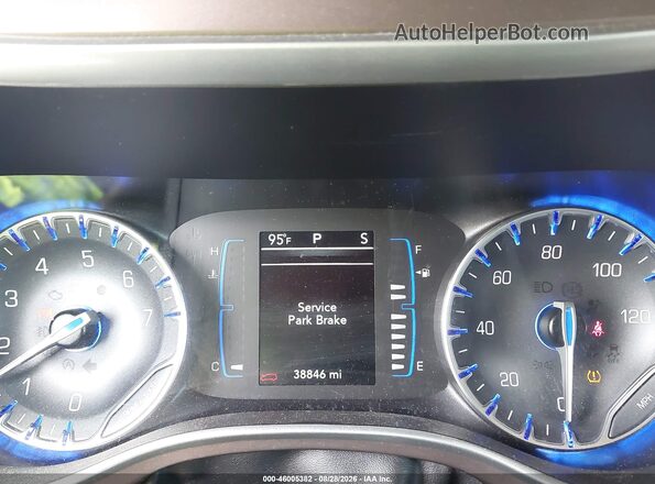 2C4RC1CG0PR596093 2023 CHRYSLER VOYAGER Silver უკანა სავარძლების ხედი