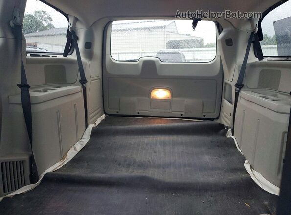 2C4RC1CG1GR194325 2016 CHRYSLER TOWN Синий Вид задних сидений