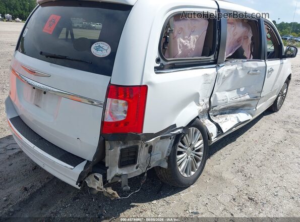 2C4RC1CG1GR223421 2016 CHRYSLER TOWN & COUNTRY White Vista frontal