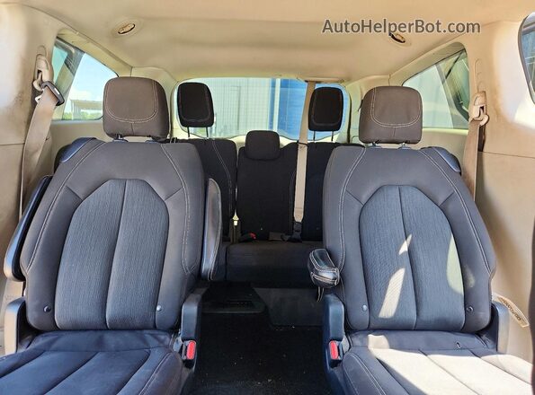 2C4RC1CG1MR580271 2021 CHRYSLER VOYAGER Серый Вид задних сидений