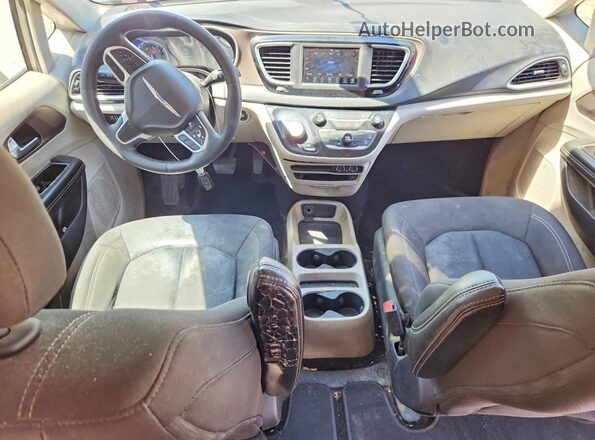 2C4RC1CG1MR580271 2021 CHRYSLER VOYAGER Серый Вид панели приборов