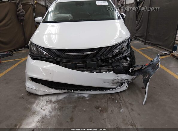 2C4RC1CG1PR596071 2023 CHRYSLER VOYAGER White Вид спереду