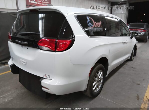 2C4RC1CG1PR596071 2023 CHRYSLER VOYAGER White Задня права чверть
