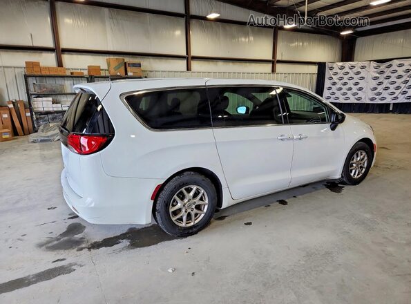 2C4RC1CG1RR108112 2024 CHRYSLER VOYAGER White Задня права чверть