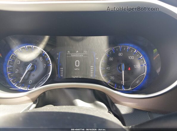 2C4RC1CG2NR127830 2022 CHRYSLER VOYAGER White Vista de los asientos traseros