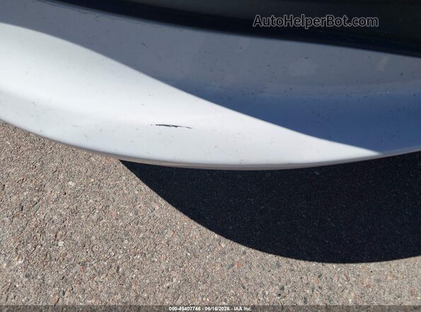 2C4RC1CG2NR127830 2022 CHRYSLER VOYAGER White Vista del cuadro de instrumentos