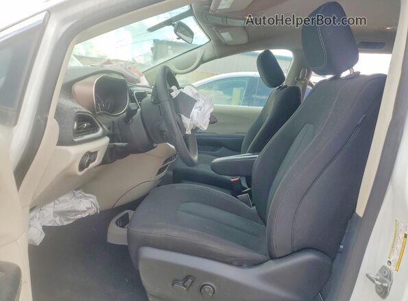 2C4RC1CG3NR225006 2022 CHRYSLER VOYAGER White Widok wnętrza z przodu